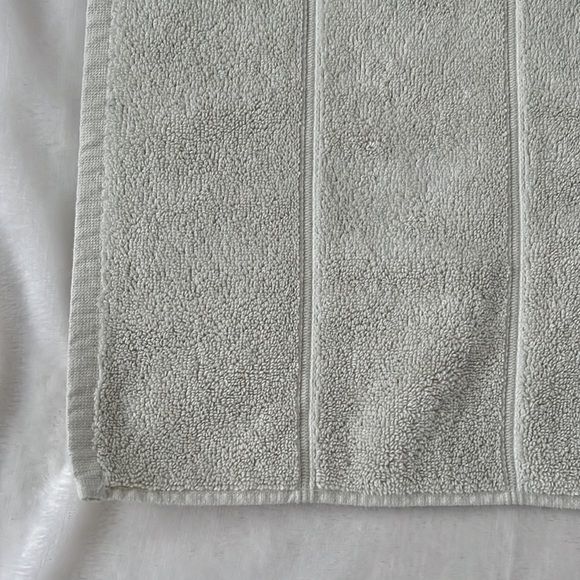 Hotel Collection Bath Nwot Hotel Collection Bath Mat Poshmark
